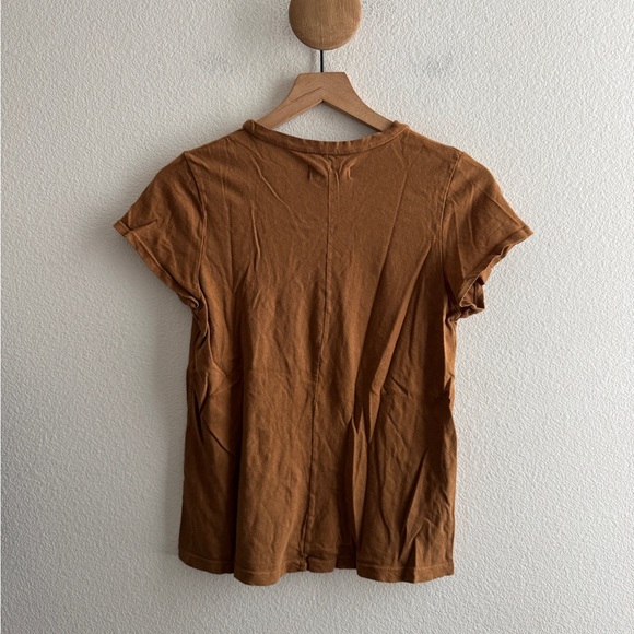 Lacausa Terracotta Tshirt - Picture 5 of 7